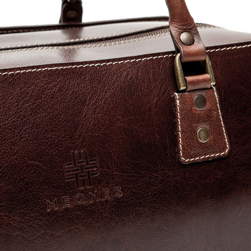 The Top 7 Bags And Leather Accessories Every Man Should Have – Meqnes