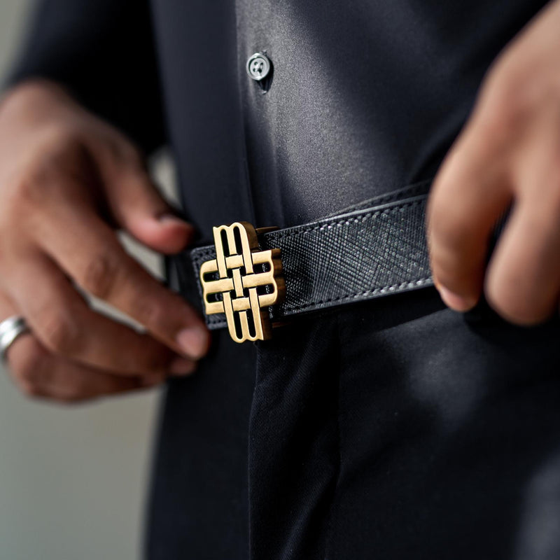 Gold buckle Black belt For men Mens belts Belt with gold buckle Dress leather belt With buckle Fashion designer
